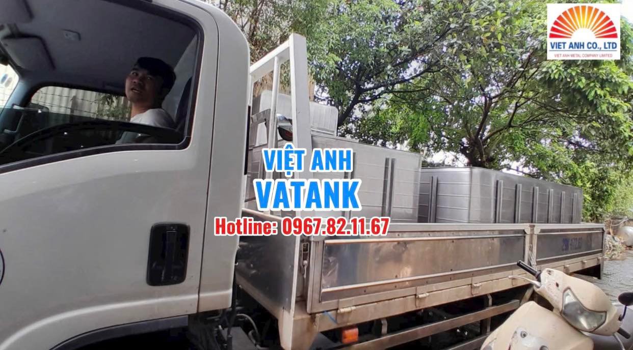 Bồn bể inox Việt Anh tất bật giao hàng