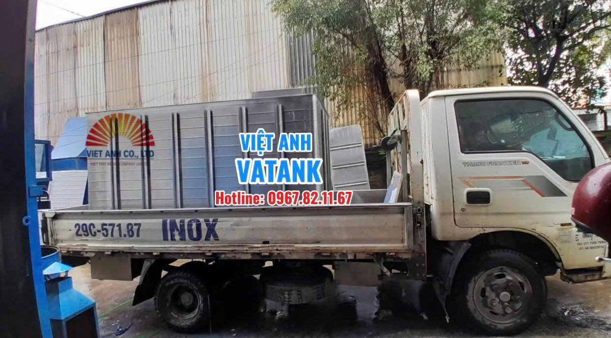 Vận chuyển và bàn giao vật tư bể inox lắp ghép đến loạt công trình trọng điểm